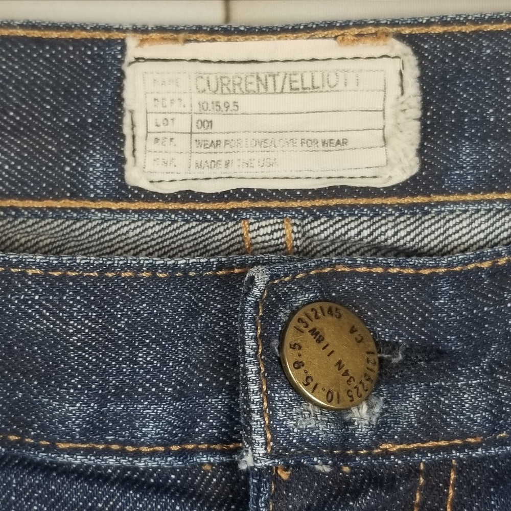 Current/Elliott Distressed Jeans - Picture 3 of 7